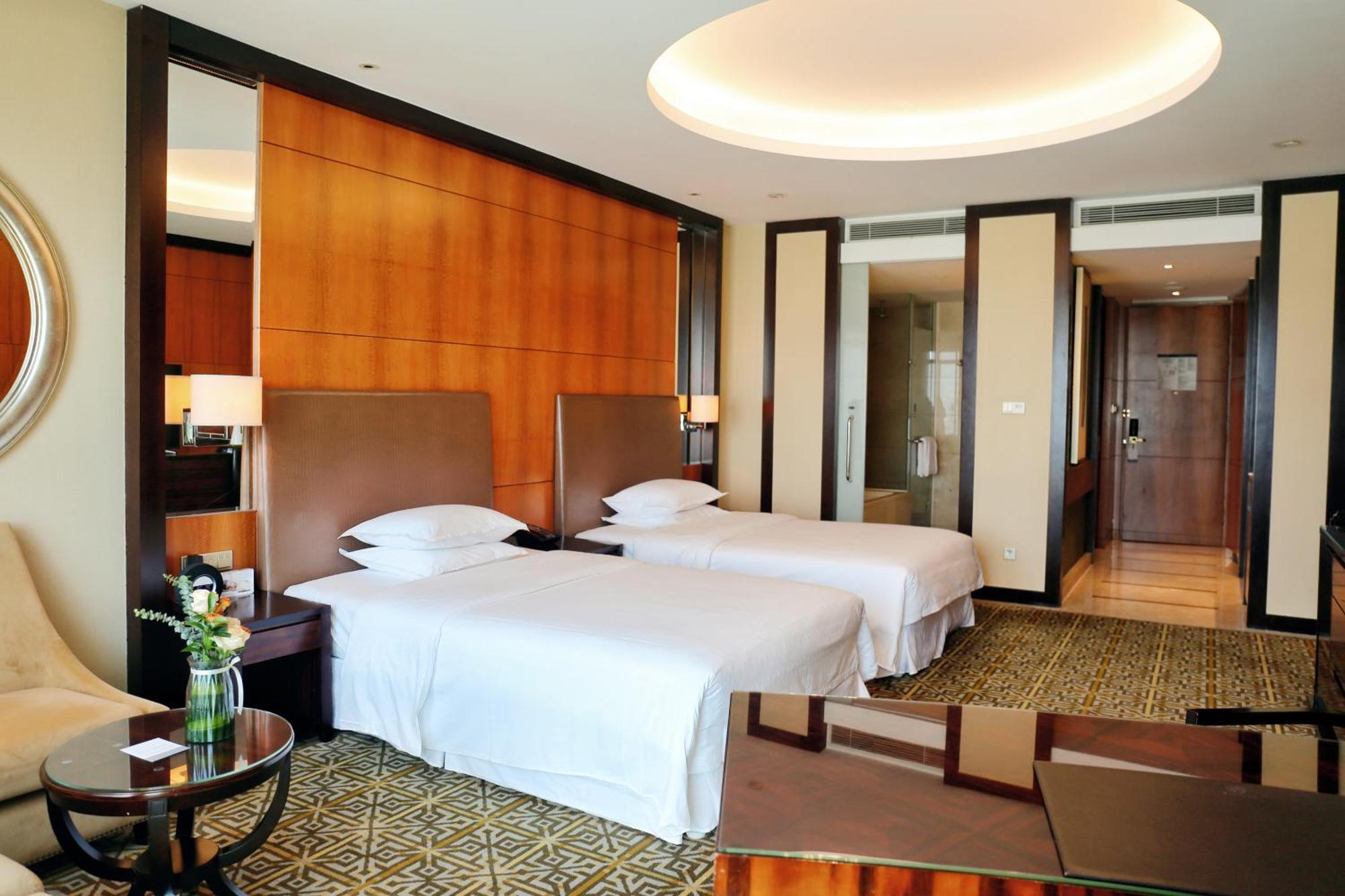 Sheraton Jinan Hotel Ngoại thất bức ảnh